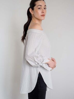 Tibi Off the Shoulder Pin Stripe Blouse in Deep Gray and White Size M